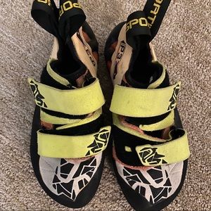 La Sportiva Women’s Climbing Shoes size 37.5/6.5